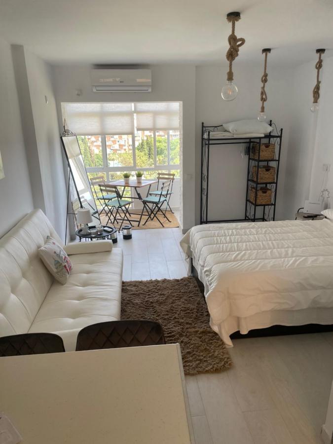Costa Del Sol Vacacional Lejlighed Benalmádena Eksteriør billede